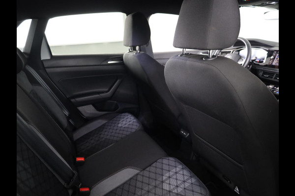 Volkswagen Polo 1.0 TSI R-Line | Verlengde Garantie | Keyless | Achteruitrijcamera | Carplay |