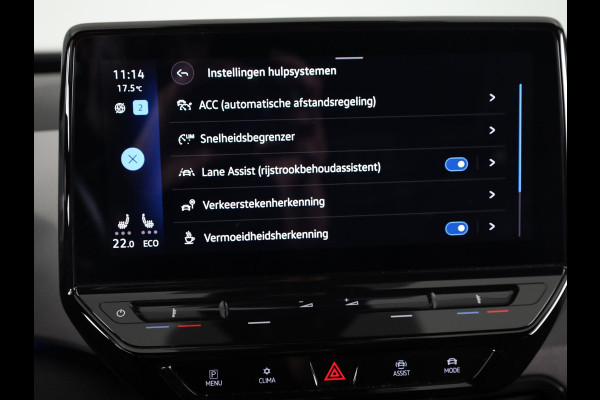 Volkswagen ID.3 First Plus 58 kWh 204 pk | Navigatie | Parkeersensoren | Achteruitrijcamera | Matrix LED koplampen | Stoelverwarming |