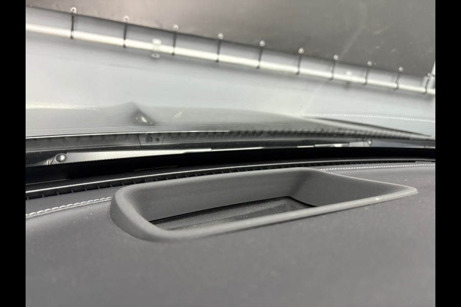 Mercedes-Benz C-Klasse AMG 63S Akrapovic