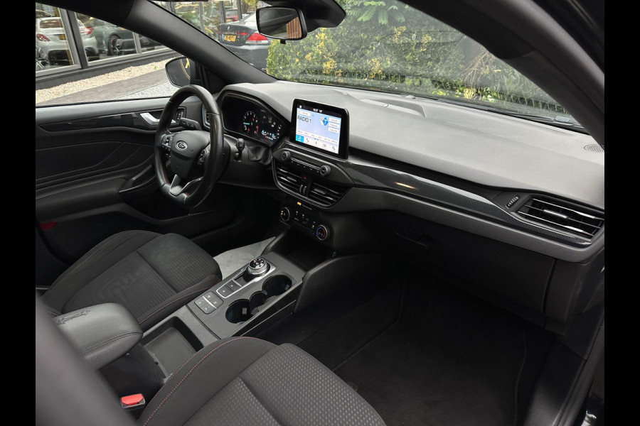 Ford Focus 1.5 EcoBoost ST Line Business