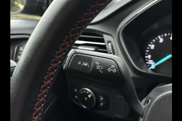 Ford Focus 1.5 EcoBoost ST Line Business
