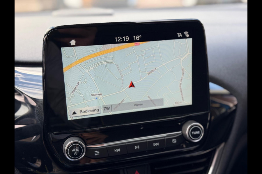 Ford Fiesta 1.1 Trend 2018 ZWART NAVI CLIMA NAP 1e Eig! Ford Fiesta 1.1 Trend 2018 ZWART NAVI CLIMA NAP 1e Eig!