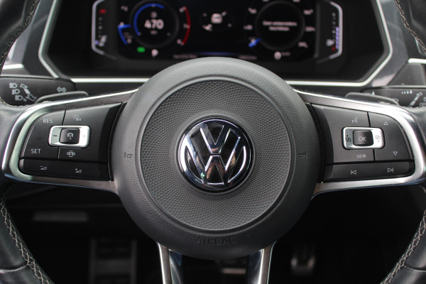 Volkswagen Tiguan 1.5 TSI ACT Highline Business 3x R-Line / CarPlay / Keyless / Dodehoek / 19'' / Navigatie / Stoelverwarming / DAB / ACC