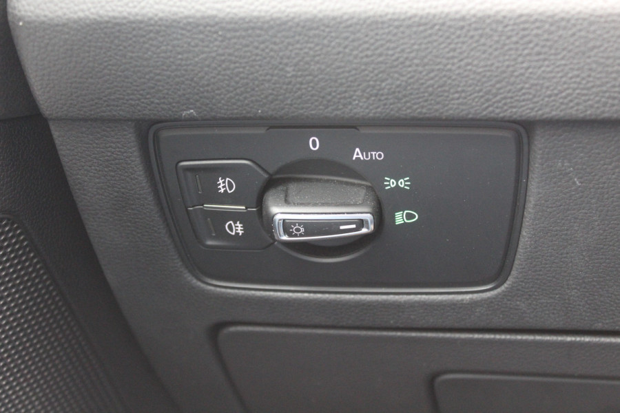 Volkswagen Passat Variant 1.4 TSI ACT Comfortline / Trekhaak / Camera / Navigatie / 17'' / Stoelverwarming / DAB / ACC