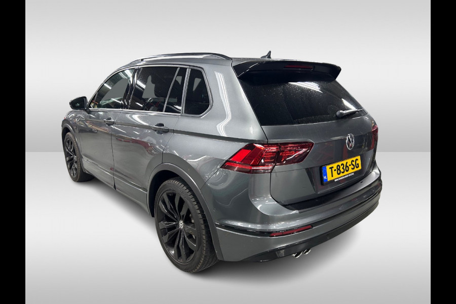 Volkswagen Tiguan 1.5 TSI ACT Highline Business 3x R-Line / Panoramadak / Camera / Leder / 20'' / Blackpack / CarPlay / DAB / Stoelverwarming / Virtual Cockpit / ACC
