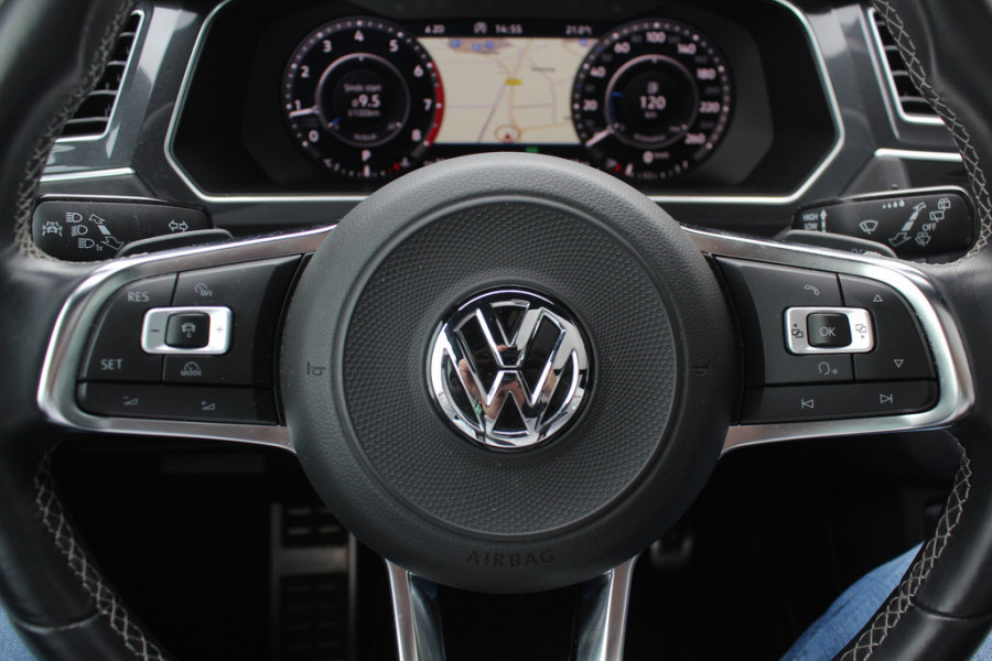 Volkswagen Tiguan 1.5 TSI ACT Highline Business 3x R-Line / Panoramadak / Camera / Leder / 20'' / Blackpack / CarPlay / DAB / Stoelverwarming / Virtual Cockpit / ACC