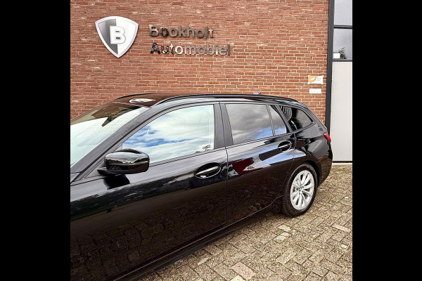 BMW 3 Serie Touring 330e Camera. M-stuur, Tr.haak, Carplay, DAB BMW 3 Serie Touring 330e Camera. M-stuur, Tr.haak, Carplay, DAB