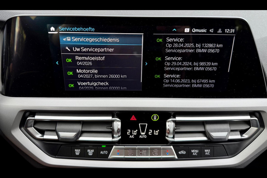 BMW 3 Serie Touring 330e Camera. M-stuur, Tr.haak, Carplay, DAB BMW 3 Serie Touring 330e Camera. M-stuur, Tr.haak, Carplay, DAB