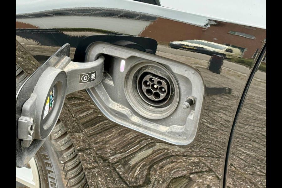 BMW 3 Serie Touring 320e Laser, Carplay, DAB, Sportstoel [BTW, NL, NAP, Dealer-onderhouden]