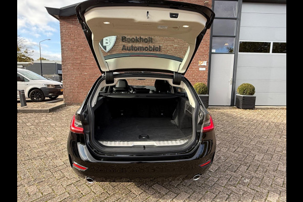 BMW 3 Serie Touring 320e Laser, Carplay, DAB, Sportstoel [BTW, NL, NAP, Dealer-onderhouden]