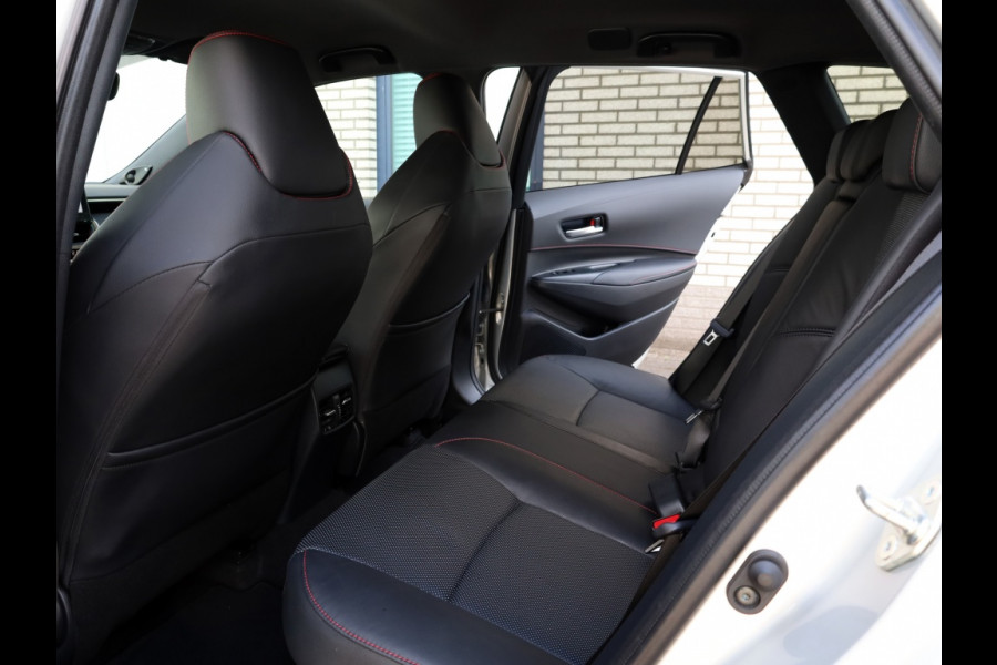 Toyota Corolla Touring Sports Hybrid 200 GR Sport | JBL | Head up | Vol Leder Toyota Corolla Touring Sports Hybrid 200 GR Sport | JBL | Head up | Vol Leder