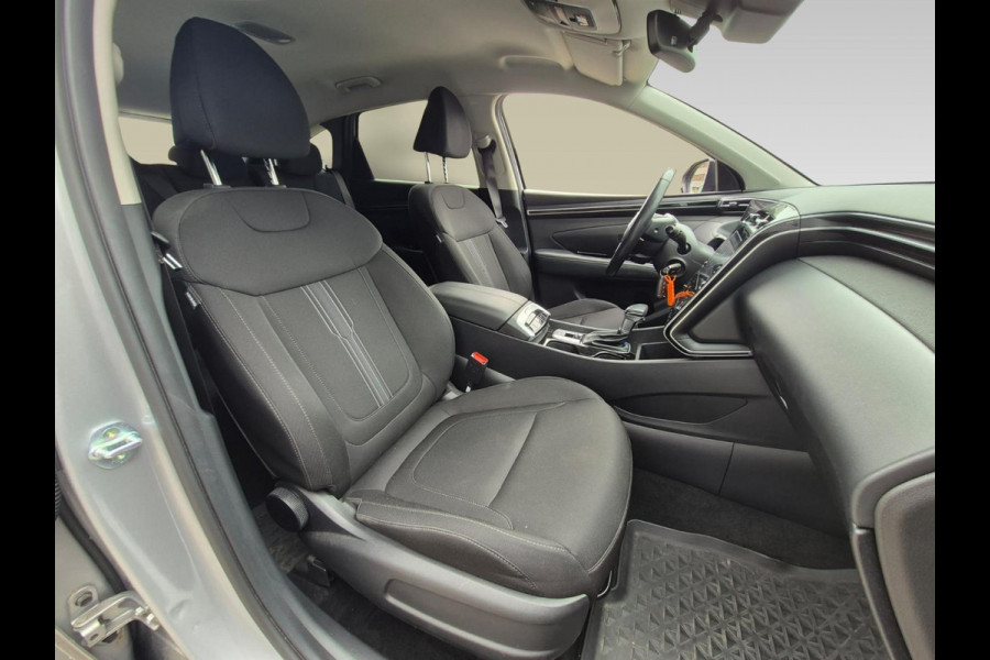 Hyundai Tucson 1.6 T-GDI MHEV Comfort | Met Trekhaak | Automaat Hyundai Tucson 1.6 T-GDI MHEV Comfort | Met Trekhaak | Automaat