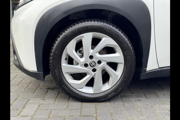 Toyota Aygo X 1.0 VVT-i MT First Plus | Lichtmetalen velgen, Climate control, Stoelverwarming, Keyless, Apple CarPlay/Android auto