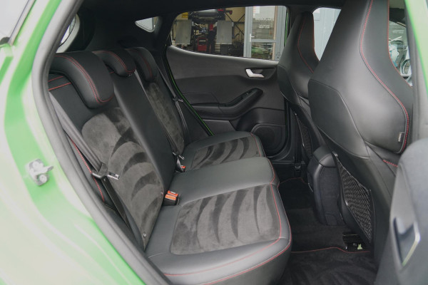 Ford Fiesta 1.5 Ecoboost ST-X PERFORMANCE + SCHAALSTOELEN / CAMERA / B&O