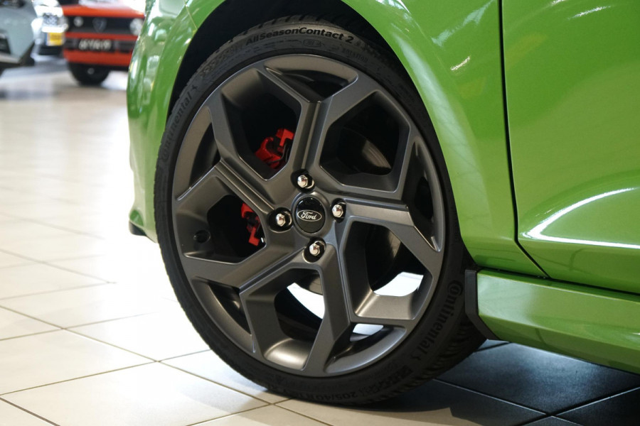 Ford Fiesta 1.5 Ecoboost ST-X PERFORMANCE + SCHAALSTOELEN / CAMERA / B&O