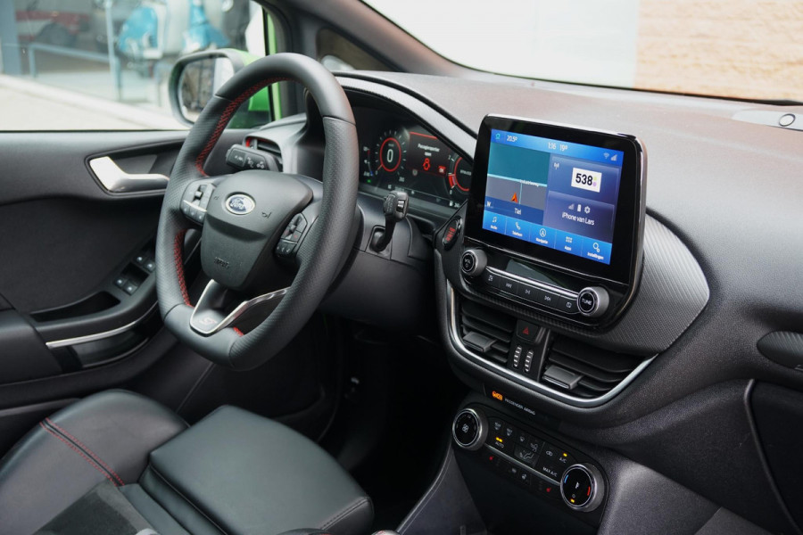 Ford Fiesta 1.5 Ecoboost ST-X PERFORMANCE + SCHAALSTOELEN / CAMERA / B&O