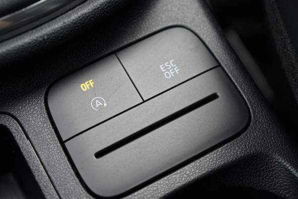 Ford Fiesta 1.5 Ecoboost ST-X PERFORMANCE + SCHAALSTOELEN / CAMERA / B&O