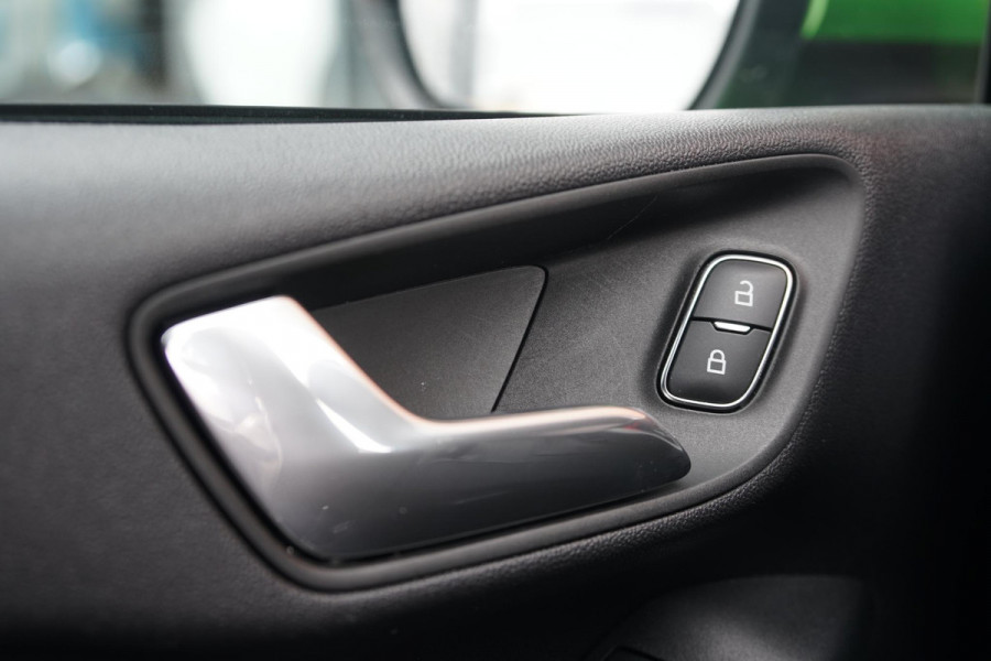 Ford Fiesta 1.5 Ecoboost ST-X PERFORMANCE + SCHAALSTOELEN / CAMERA / B&O