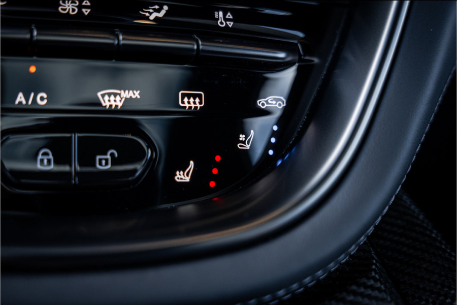 Aston Martin Dbx 4.0 V8 707 - Panoramadak | Keramisch | 23'inch | Elektr. Trekhaak