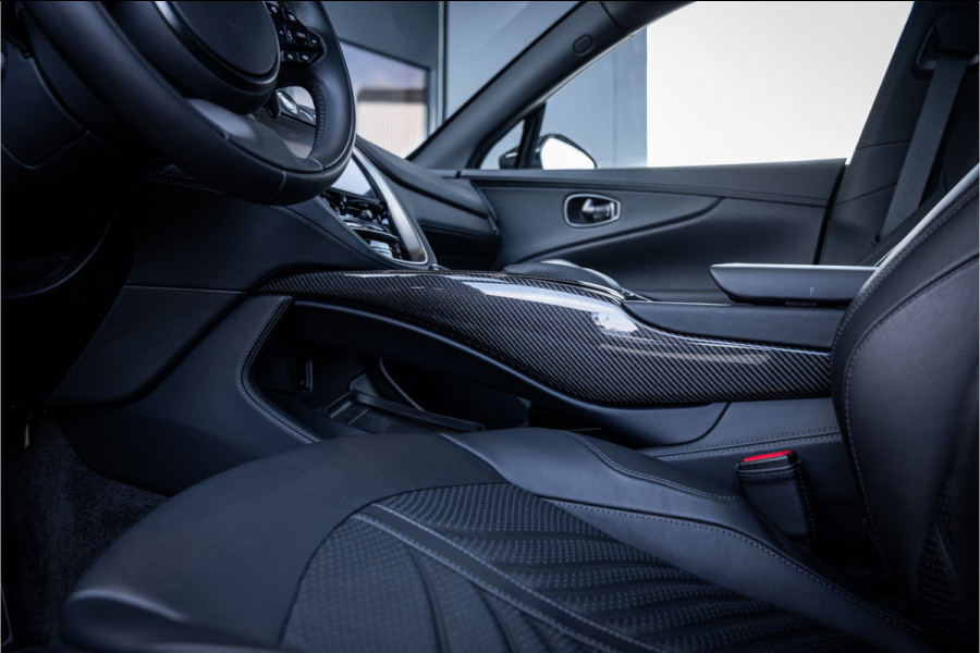 Aston Martin Dbx 4.0 V8 707 - Panoramadak | Keramisch | 23'inch | Elektr. Trekhaak