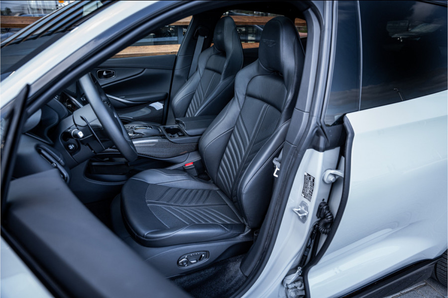 Aston Martin Dbx 4.0 V8 707 - Panoramadak | Keramisch | 23'inch | Elektr. Trekhaak
