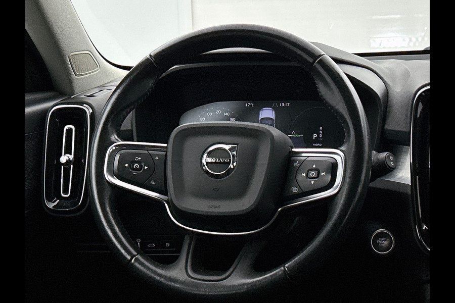 Volvo XC40 1.5 T4 Recharge R-Design Expression Auto. Navigatie Apple Carplay/ Android Auto Camera Parkeersensoren achter Adaptive Cruise Control Full Led Virtual Cockpit Climate Control Lichtmetalen velgen