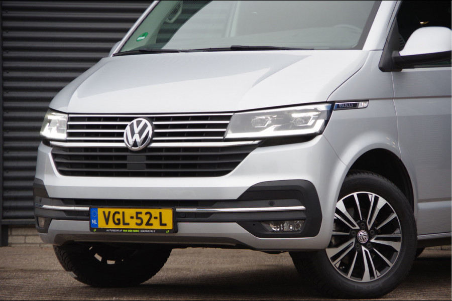 Volkswagen Transporter 2.0 TDI L2 BULLI, 150PK AUT. GLASSLOOK, LED, TREKHAAK, VIRTUAL, ADAPT. CRUISE, NAVI, AIRCO, PARKEERSENSOREN, CARPLAY, NL AUTO, N