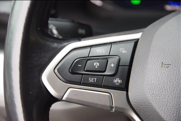 Volkswagen Transporter 2.0 TDI L2 BULLI, 150PK AUT. GLASSLOOK, LED, TREKHAAK, VIRTUAL, ADAPT. CRUISE, NAVI, AIRCO, PARKEERSENSOREN, CARPLAY, NL AUTO, N