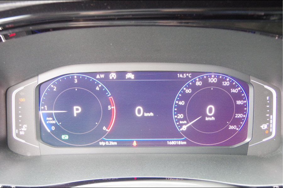 Volkswagen Transporter 2.0 TDI L2 BULLI, 150PK AUT. GLASSLOOK, LED, TREKHAAK, VIRTUAL, ADAPT. CRUISE, NAVI, AIRCO, PARKEERSENSOREN, CARPLAY, NL AUTO, N