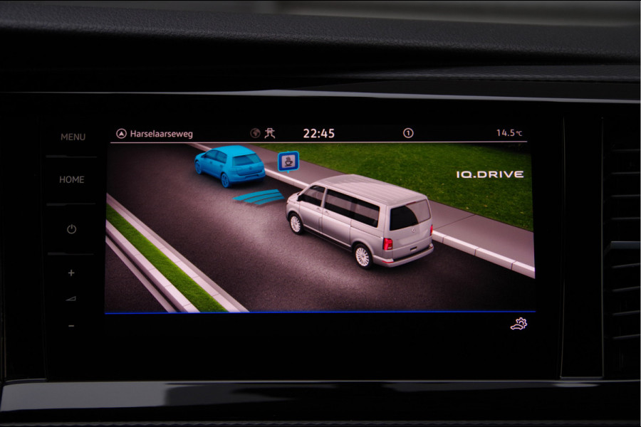 Volkswagen Transporter 2.0 TDI L2 BULLI, 150PK AUT. GLASSLOOK, LED, TREKHAAK, VIRTUAL, ADAPT. CRUISE, NAVI, AIRCO, PARKEERSENSOREN, CARPLAY, NL AUTO, N