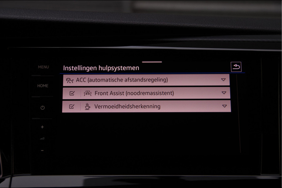Volkswagen Transporter 2.0 TDI L2 BULLI, 150PK AUT. GLASSLOOK, LED, TREKHAAK, VIRTUAL, ADAPT. CRUISE, NAVI, AIRCO, PARKEERSENSOREN, CARPLAY, NL AUTO, N