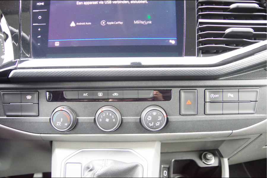 Volkswagen Transporter 2.0 TDI L2 BULLI, 150PK AUT. GLASSLOOK, LED, TREKHAAK, VIRTUAL, ADAPT. CRUISE, NAVI, AIRCO, PARKEERSENSOREN, CARPLAY, NL AUTO, N