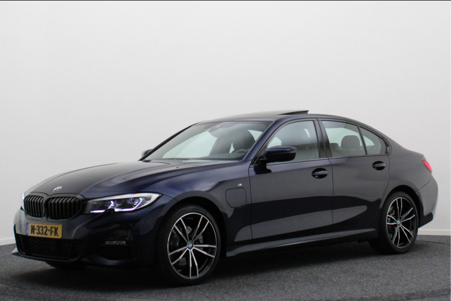BMW 3-serie 320e Business Edition Plus M Sport Laser LED, Leer, Schuif-/kanteldak, Apple Carplay, Trekhaak elektr., 19" BMW 3-serie 320e Business Edition Plus M Sport Laser LED, Leer, Schuif-/kanteldak, Apple Carplay, Trekhaak elektr., 19"