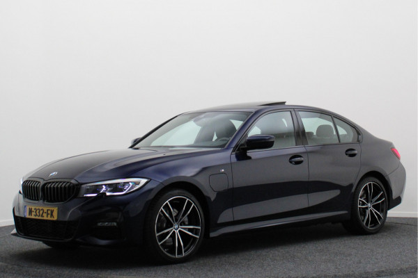 BMW 3-serie 320e Business Edition Plus M Sport Laser LED, Leer, Schuif-/kanteldak, Apple Carplay, Trekhaak elektr., 19" BMW 3-serie 320e Business Edition Plus M Sport Laser LED, Leer, Schuif-/kanteldak, Apple Carplay, Trekhaak elektr., 19"