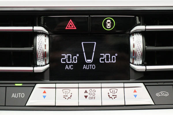 BMW 3-serie 320e Business Edition Plus M Sport Laser LED, Leer, Schuif-/kanteldak, Apple Carplay, Trekhaak elektr., 19" BMW 3-serie 320e Business Edition Plus M Sport Laser LED, Leer, Schuif-/kanteldak, Apple Carplay, Trekhaak elektr., 19"