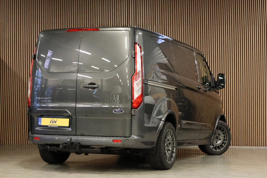 Ford Transit Custom 290 2.0 TDCI Sport | Camera | Navigatie | 3-Zitter | Trekhaak | PDC V+A | Lederen bekleding | MF Stuur | Nieuwe APK