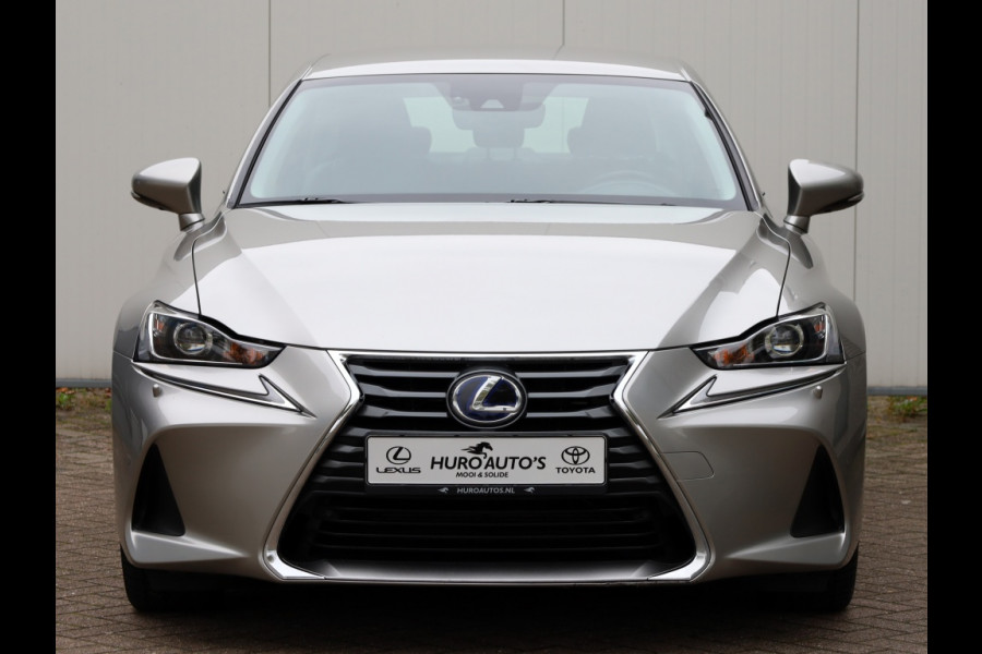 Lexus IS 300h Hybrid Business Line | Safety Pack | Leder | Stoelverwarmin Lexus IS 300h Hybrid Business Line | Safety Pack | Leder | Stoelverwarmin
