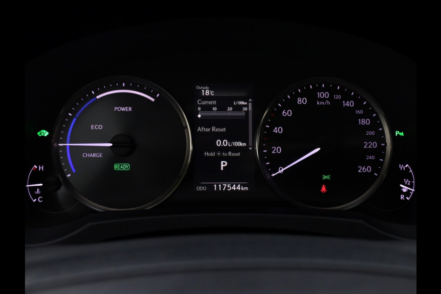 Lexus IS 300h Hybrid Business Line | Safety Pack | Leder | Stoelverwarmin Lexus IS 300h Hybrid Business Line | Safety Pack | Leder | Stoelverwarmin