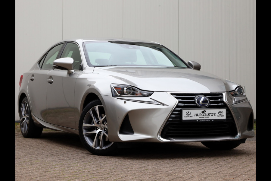 Lexus IS 300h Hybrid Business Line | Safety Pack | Leder | Stoelverwarmin Lexus IS 300h Hybrid Business Line | Safety Pack | Leder | Stoelverwarmin