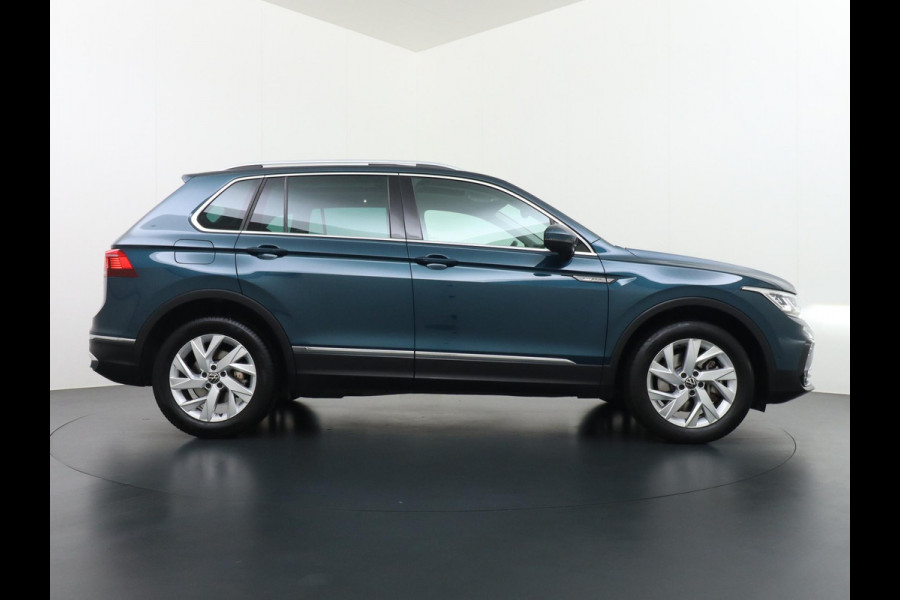 Volkswagen Tiguan 1.4 TSI eHybrid ELEGANCE| PANO | CAMERA |