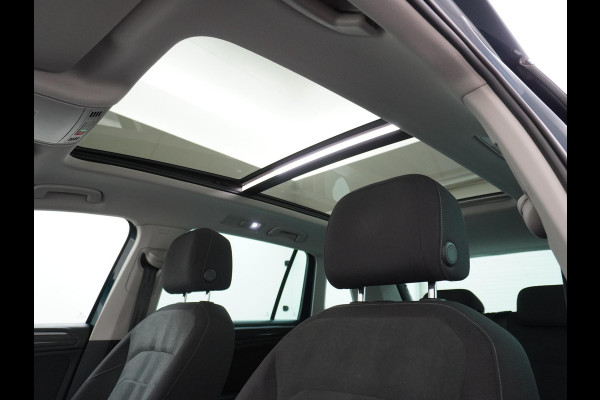 Volkswagen Tiguan 1.4 TSI eHybrid ELEGANCE| PANO | CAMERA |