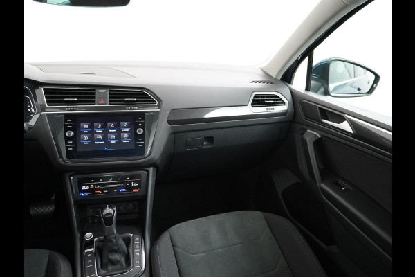 Volkswagen Tiguan 1.4 TSI eHybrid ELEGANCE| PANO | CAMERA |