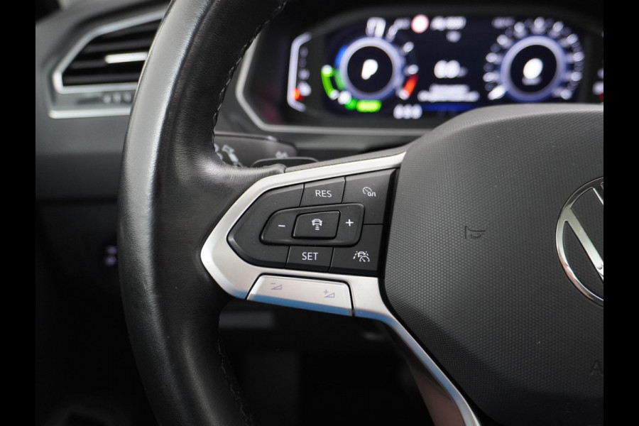 Volkswagen Tiguan 1.4 TSI eHybrid ELEGANCE| PANO | CAMERA |