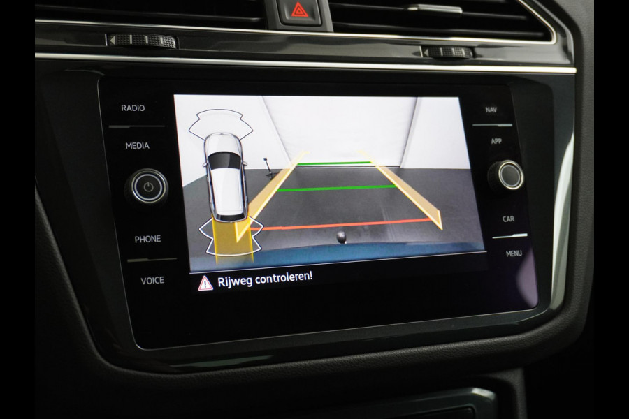 Volkswagen Tiguan 1.4 TSI eHybrid ELEGANCE| PANO | CAMERA |