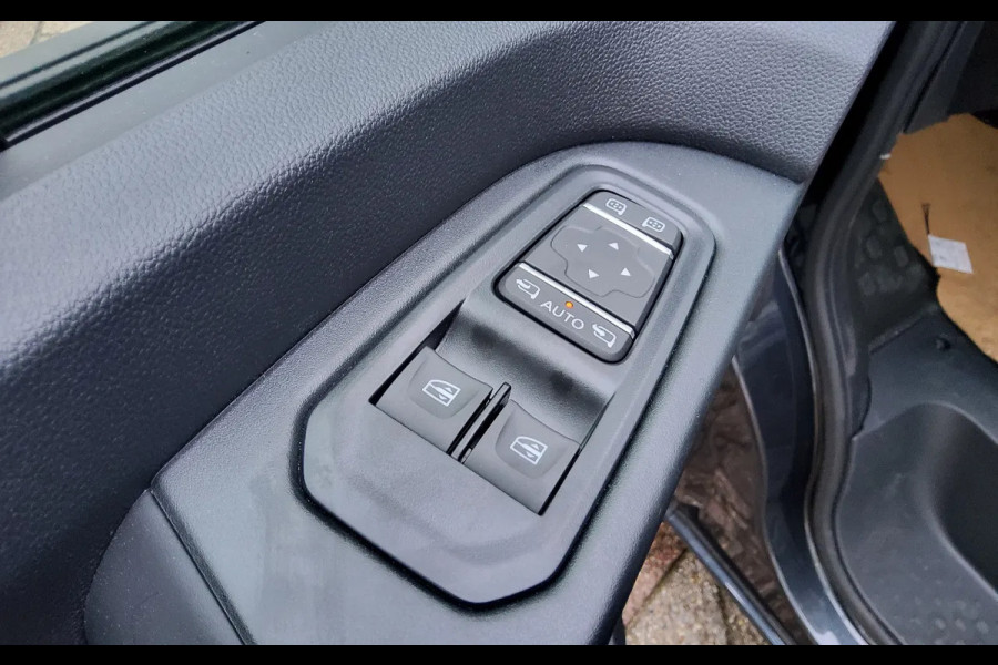 Renault Trafic 150 PK AUTOMAAT L2H1 DUBBELE CABINE - EURO 6 - GRIJS COMETE METALLIC - V-58-JPX - BPM VRIJ!