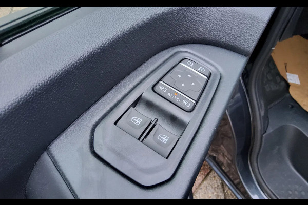 Renault Trafic 150 PK AUTOMAAT L2H1 DUBBELE CABINE - EURO 6 - GRIJS COMETE METALLIC - V-58-JPX - BPM VRIJ!