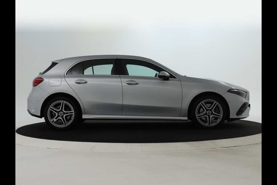 Mercedes-Benz A-Klasse 250 e Star Edition AMG Line AMG Line | Sfeerverlichting  |Achteruitrijcamera |  Smartphone-integratie | Inclusief 24 maanden MB Certified garantie voor Europa.
