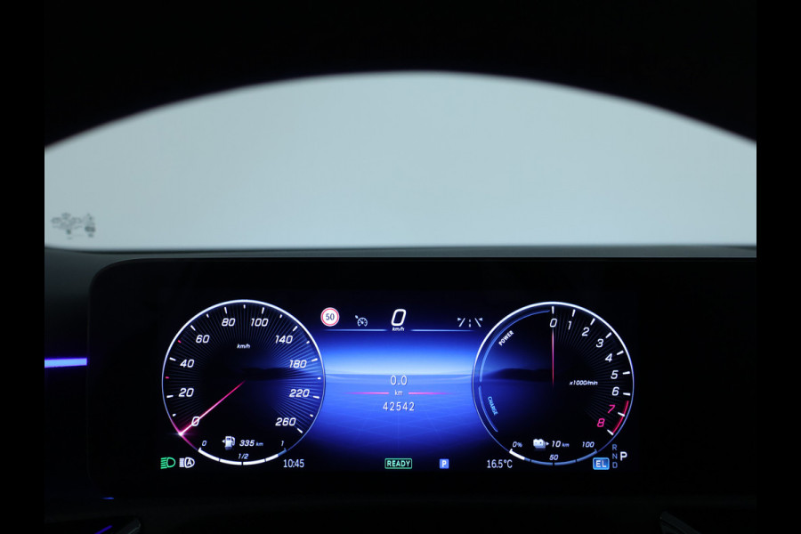 Mercedes-Benz A-Klasse 250 e Star Edition AMG Line AMG Line | Sfeerverlichting  |Achteruitrijcamera |  Smartphone-integratie | Inclusief 24 maanden MB Certified garantie voor Europa.