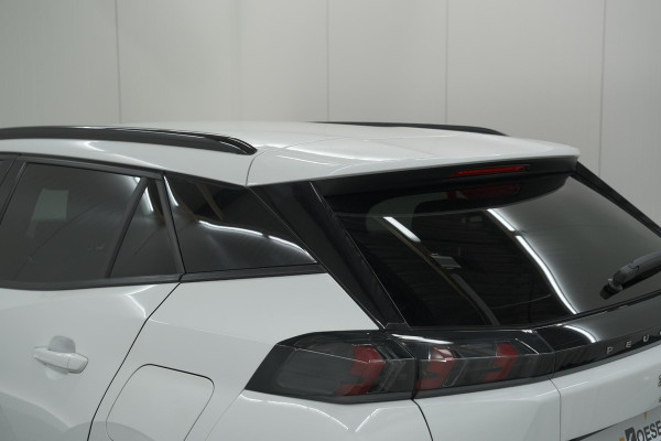 Peugeot 2008 PureTech 130 EAT8 Allure | Parkeersensoren | Navigatie | Apple Carplay | Climate Control