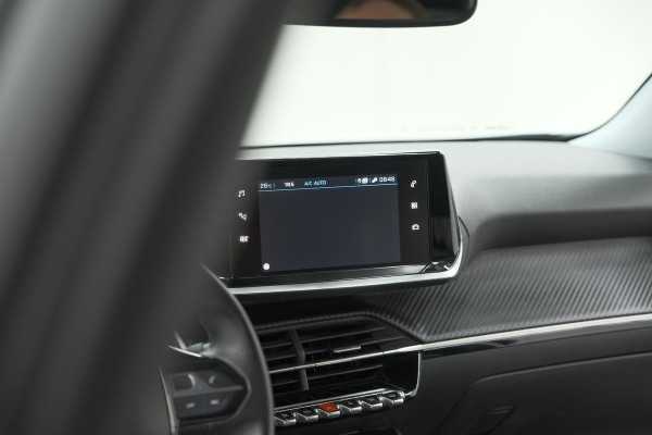 Peugeot 2008 PureTech 130 EAT8 Allure | Parkeersensoren | Navigatie | Apple Carplay | Climate Control